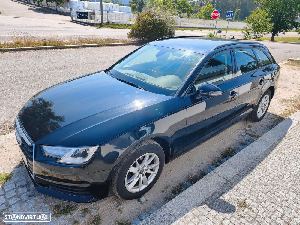 Audi A4 Avant 2.0 TDI Advance - 2