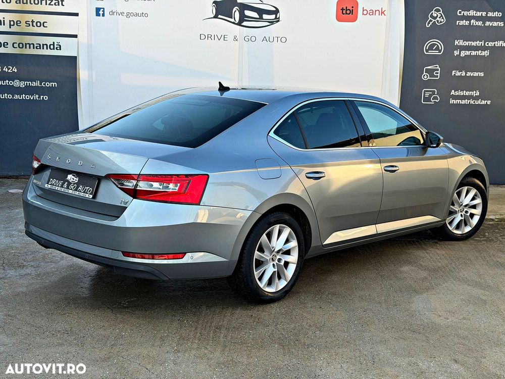 Skoda Superb 1.4 TSI iV DSG Style - 9
