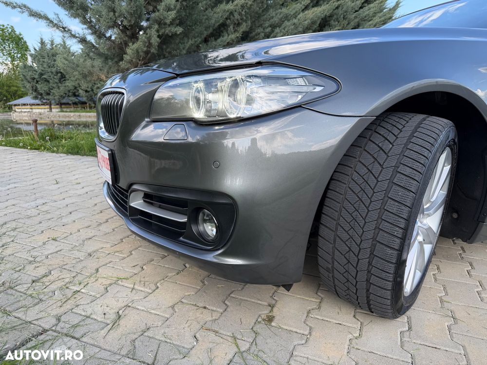 BMW Seria 5 520d Aut. - 34