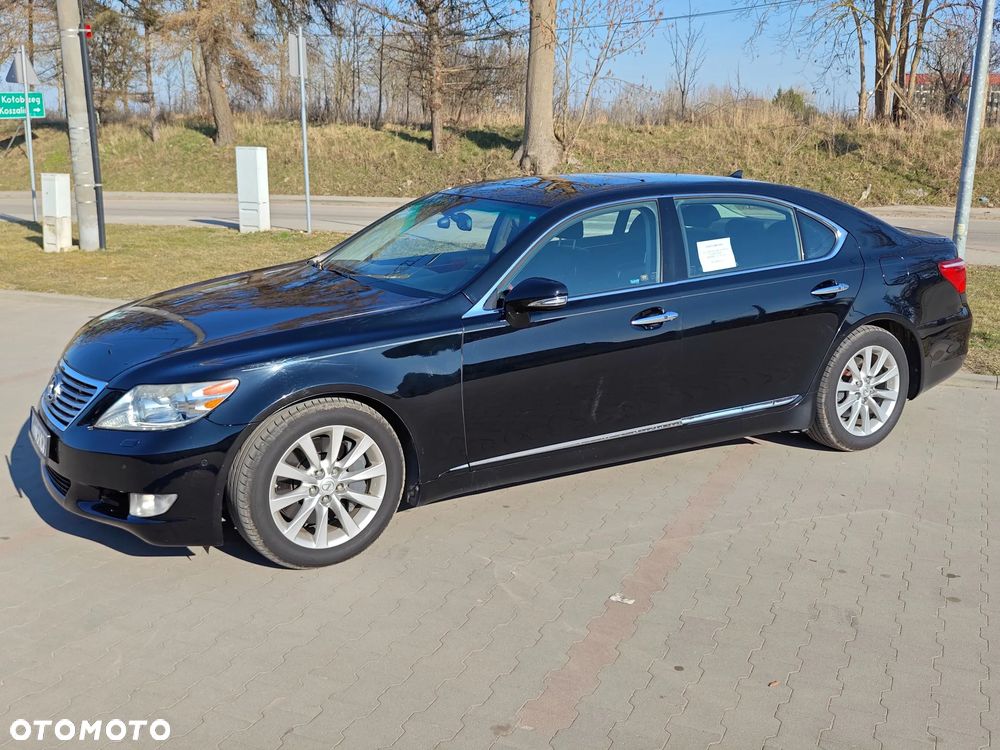 Lexus LS 460 AWD Impression Line - 11