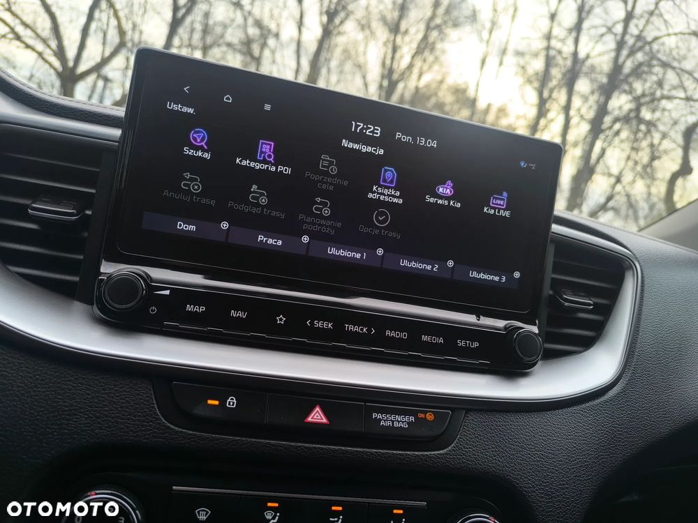 Kia Ceed 1.6 CRDi mHEV S - 32