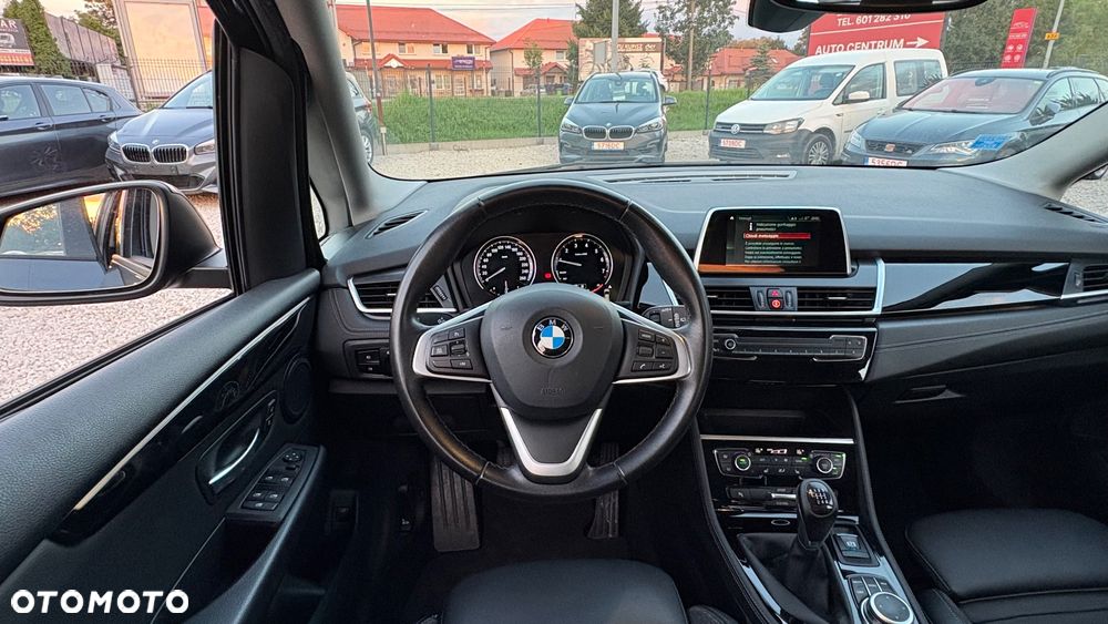 BMW Seria 2 216i GT Sport Line - 22