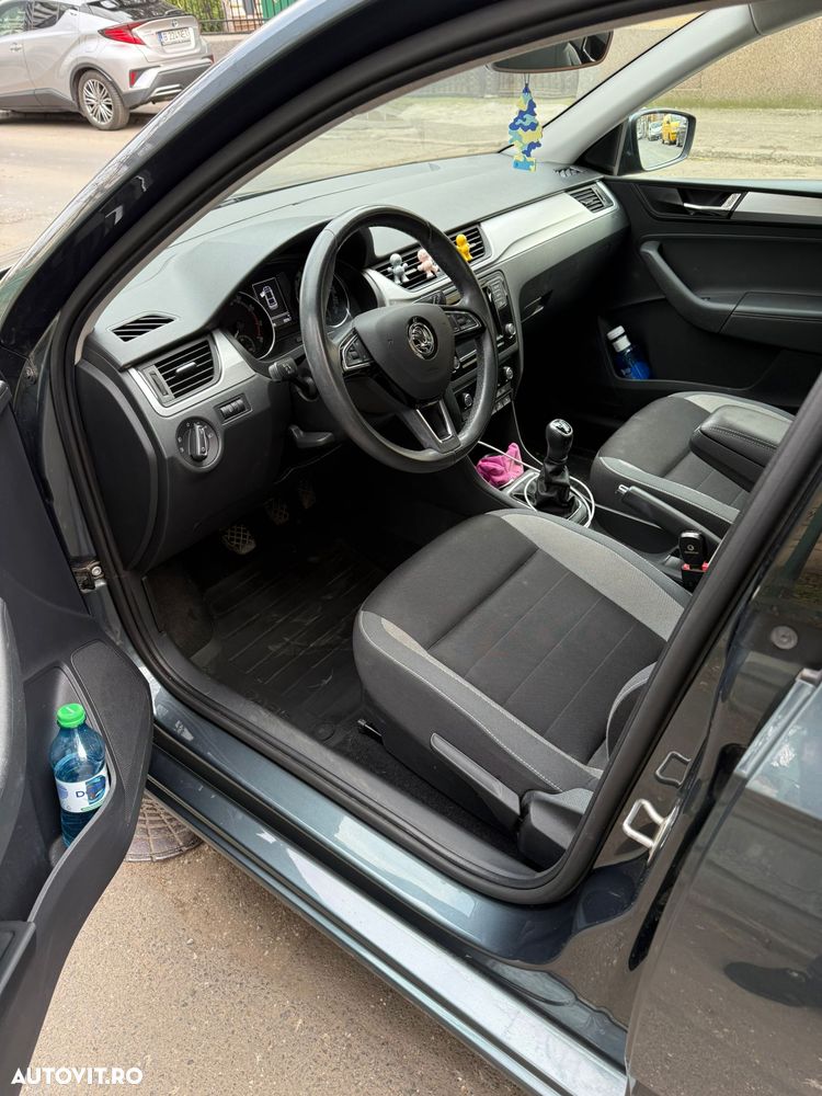 Skoda RAPID 1.0 TSI Style - 6