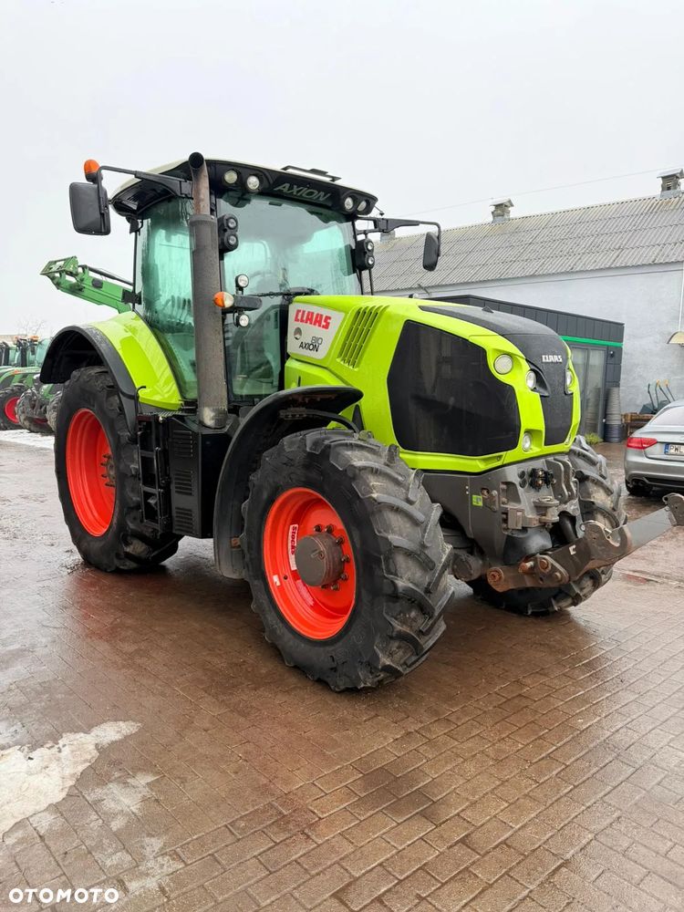 Claas Axion 810 - 8