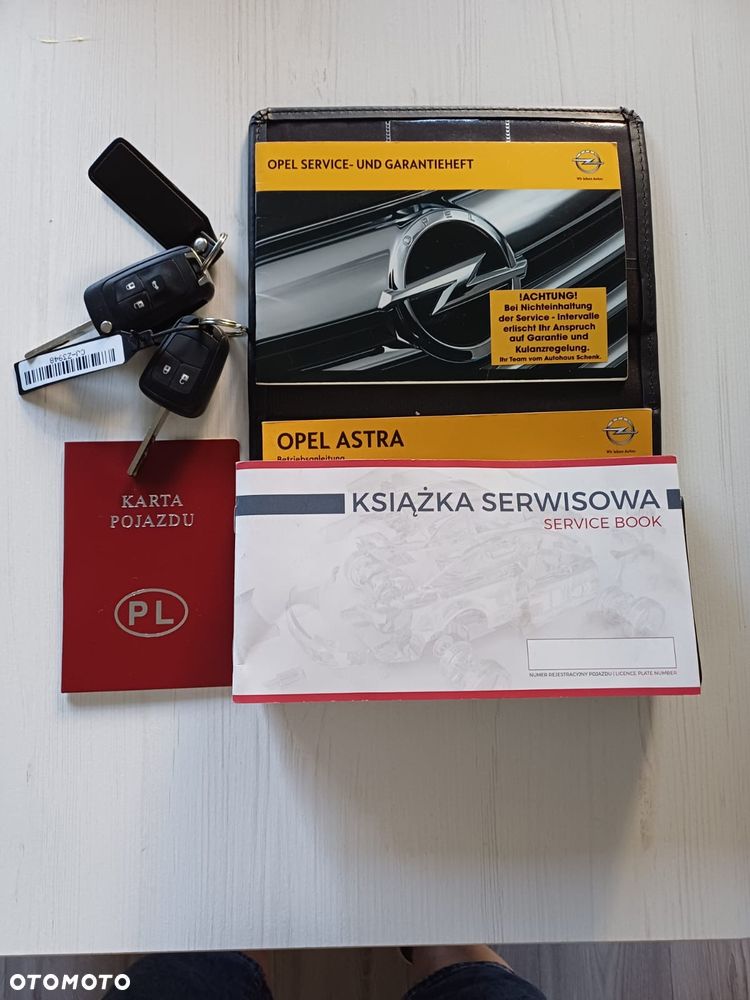 Opel Astra 1.6 - 15