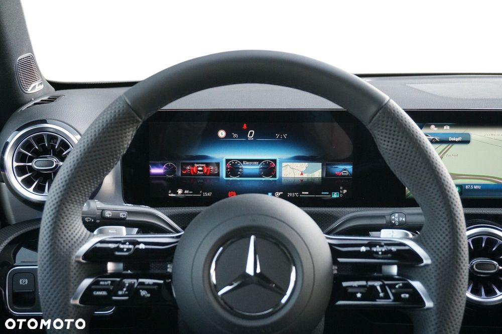 Mercedes-Benz Klasa A 200 AMG Line 7G-DCT - 10