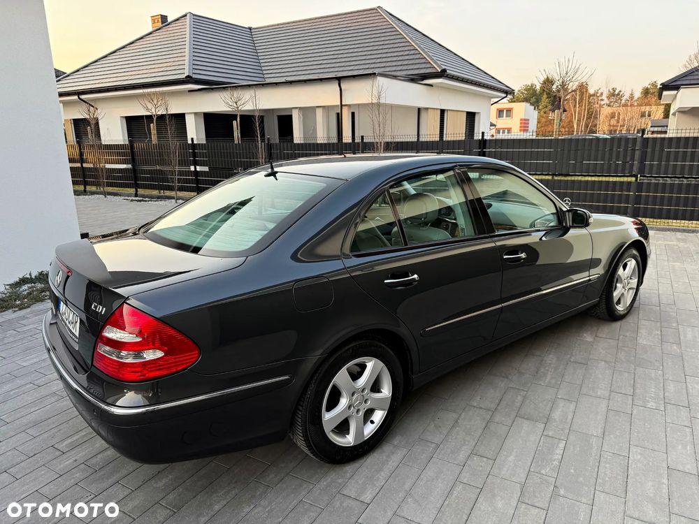 Mercedes-Benz Klasa E 220 CDI Automatik Elegance - 28
