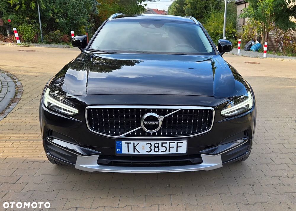 Volvo V90 Cross Country