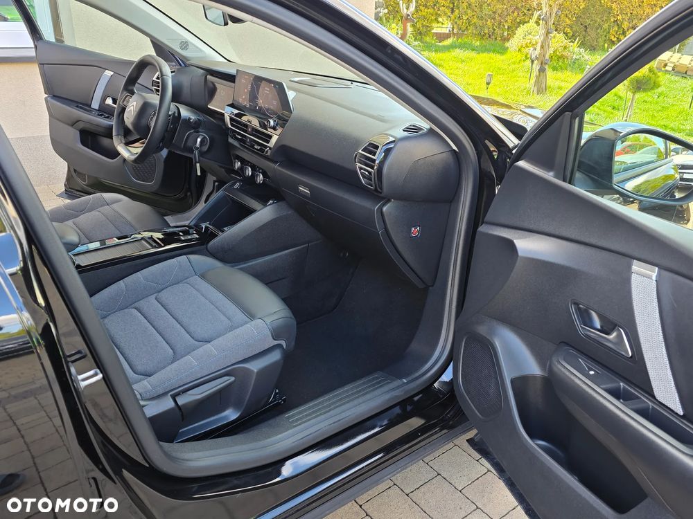 Citroën C4 BlueHDi 130 Stop&Start EAT8 FEEL PACK - 23