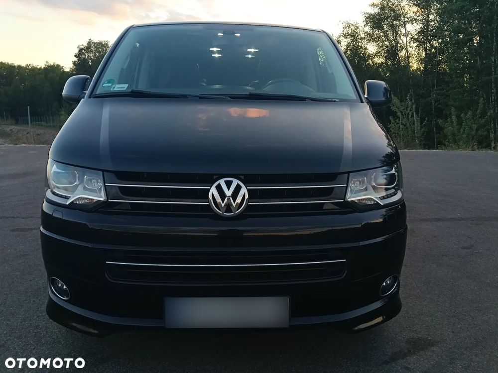 Volkswagen Multivan - 13
