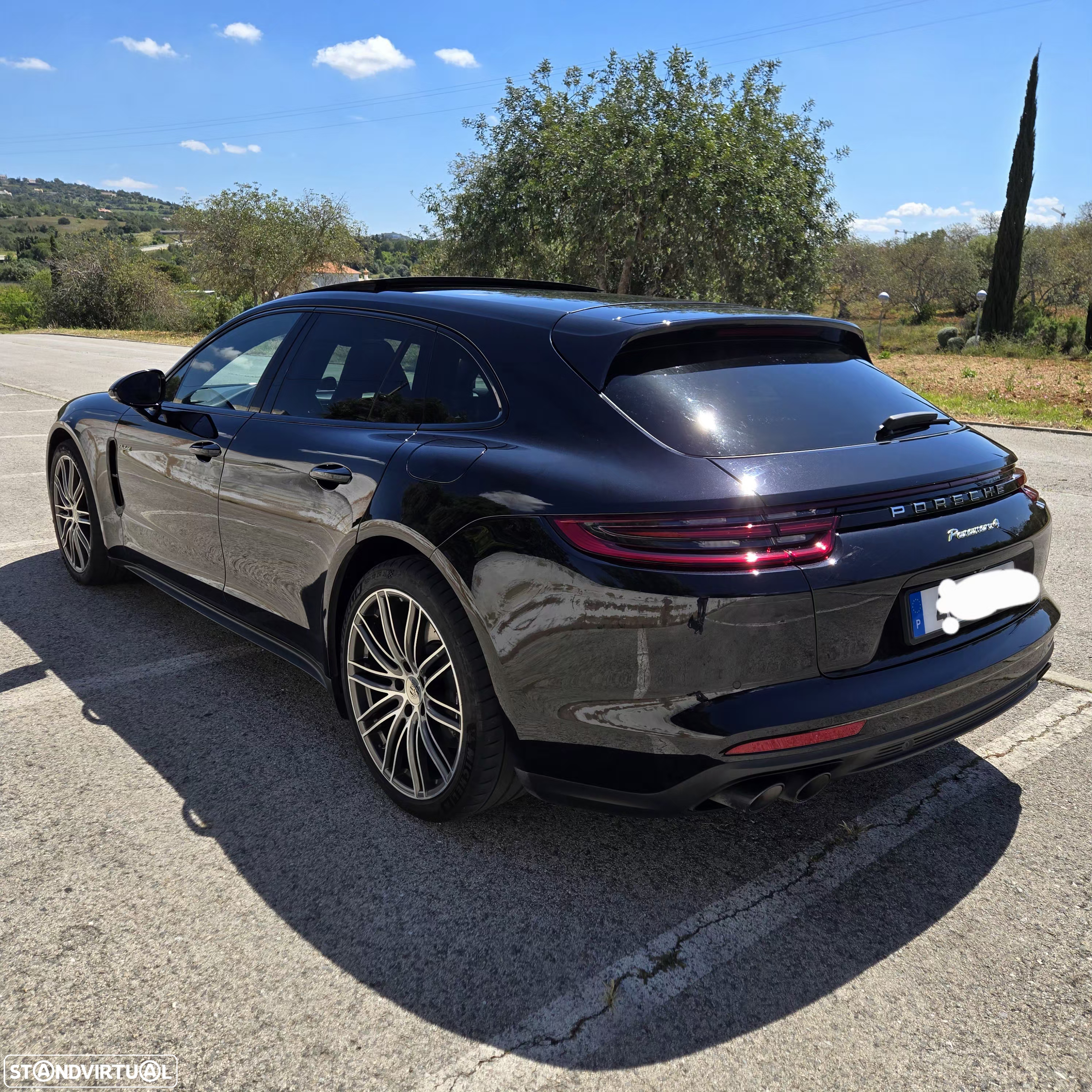 Porsche Panamera Sport Turismo 4 E-Hybrid - 4