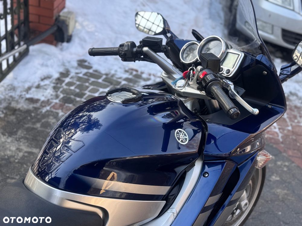 Yamaha FJR - 14