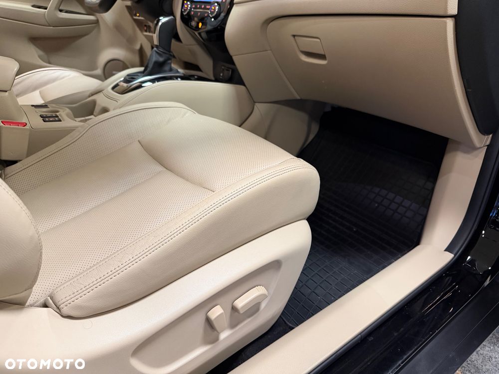 Nissan X-Trail 1.3 DIG-T Tekna 2WD DCT - 8