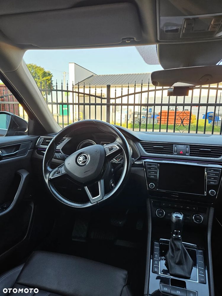 Skoda Superb 2.0 TDI L&K DSG - 15