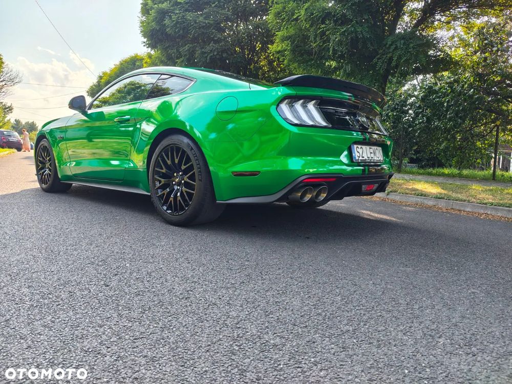 Ford Mustang - 21