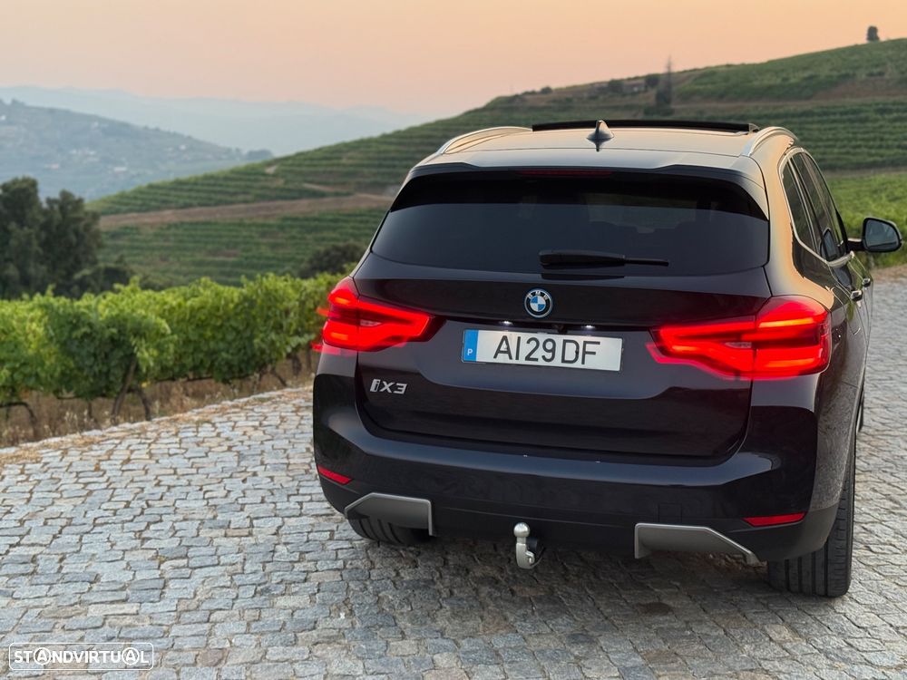 BMW iX3 M Sport Inspiring - 4