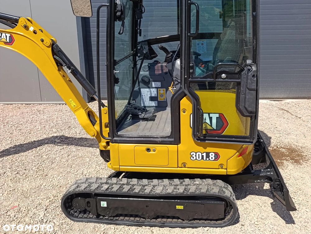 Caterpillar 301.8 - 3