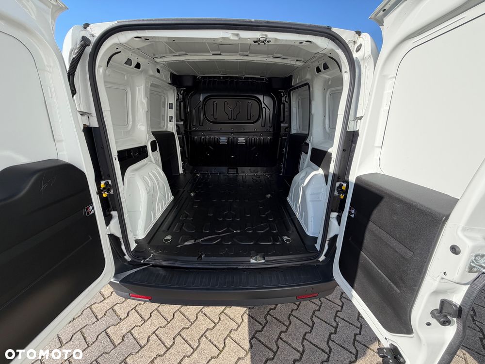 Fiat Doblo - 19