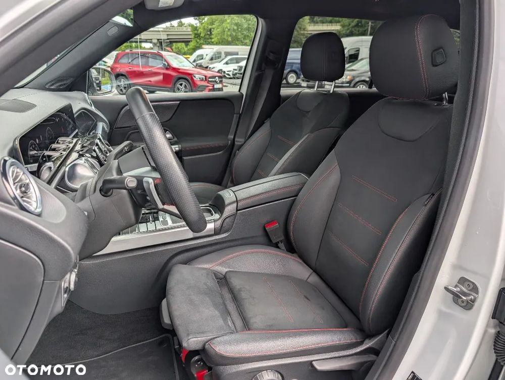 Mercedes-Benz GLB 200 Progressive 7G-DCT - 10