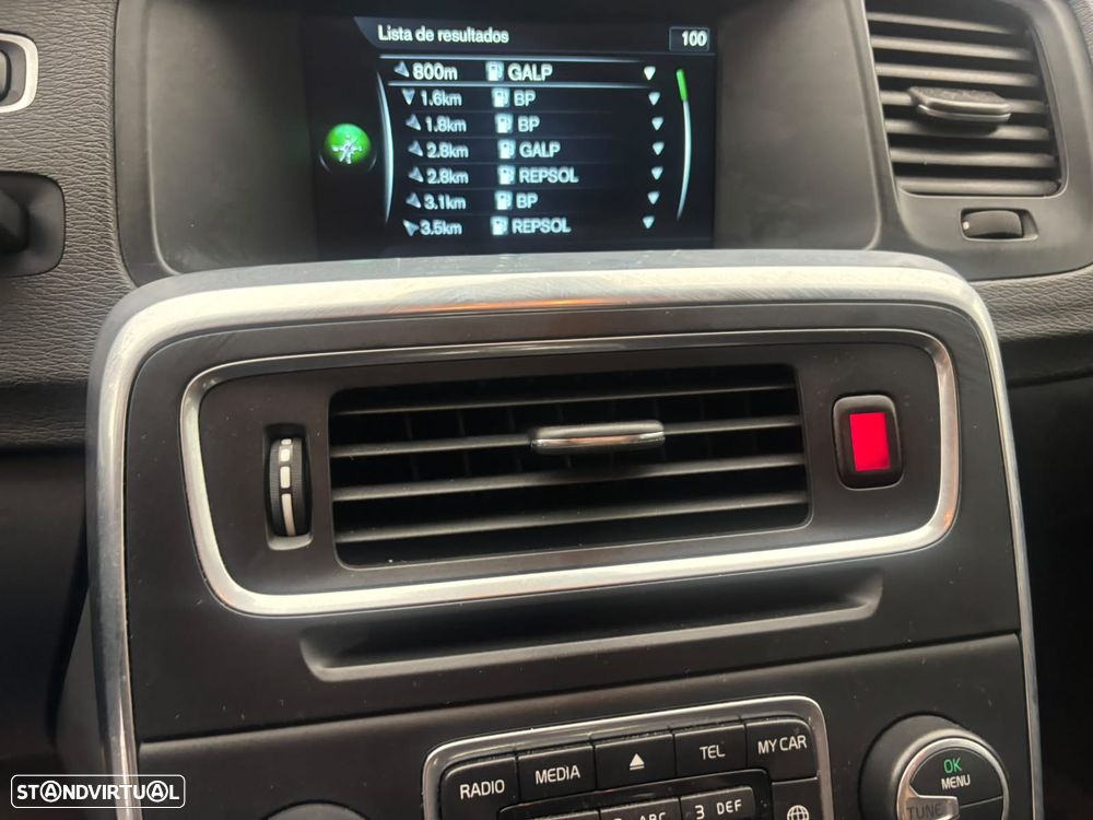 Volvo V60 - 10