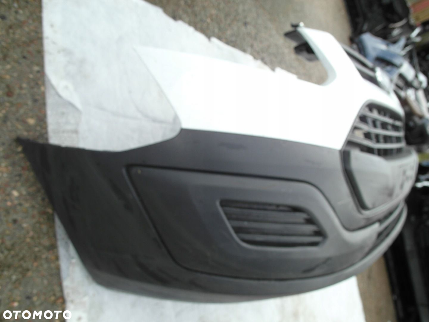 FORD CUSTOM CAŁY ZDERZAK PRZEDNI - 2