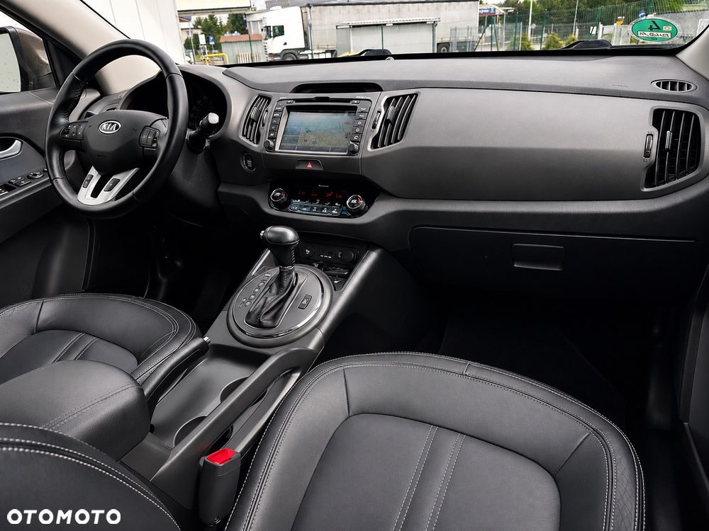 Kia Sportage 2.0 CRDI XL - 14