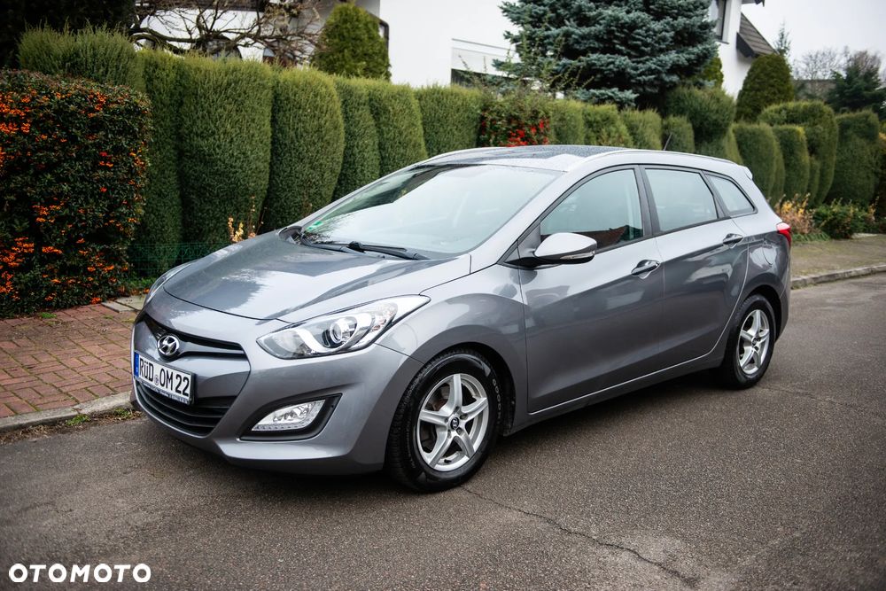 Hyundai i30 1.4 CRDi Premium - 10
