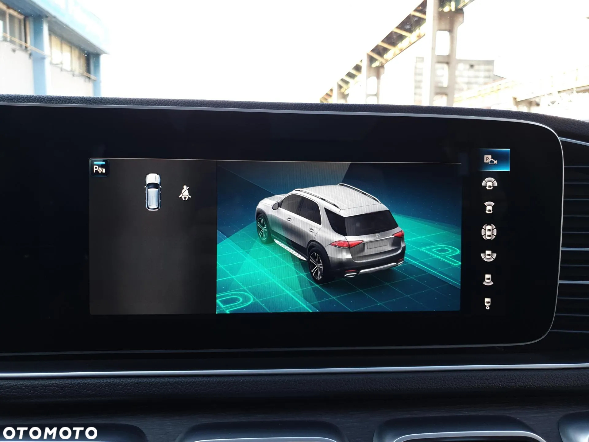 Mercedes-Benz GLE 300 d 4-Matic - 19