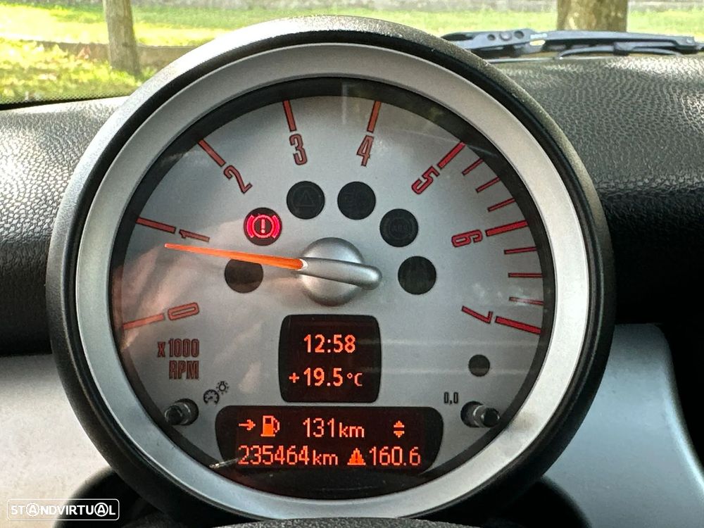 MINI 3 Portas Cooper D - 4