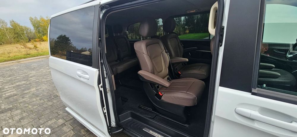 Mercedes-Benz Klasa V 300 d 4-Matic Avantgarde 9G-Tronic (ekstra d³) - 15