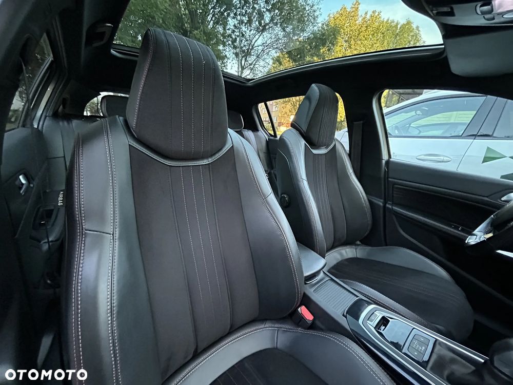Peugeot 308 PureTech 130 EAT6 Stop & Start GT-Line Edition - 8