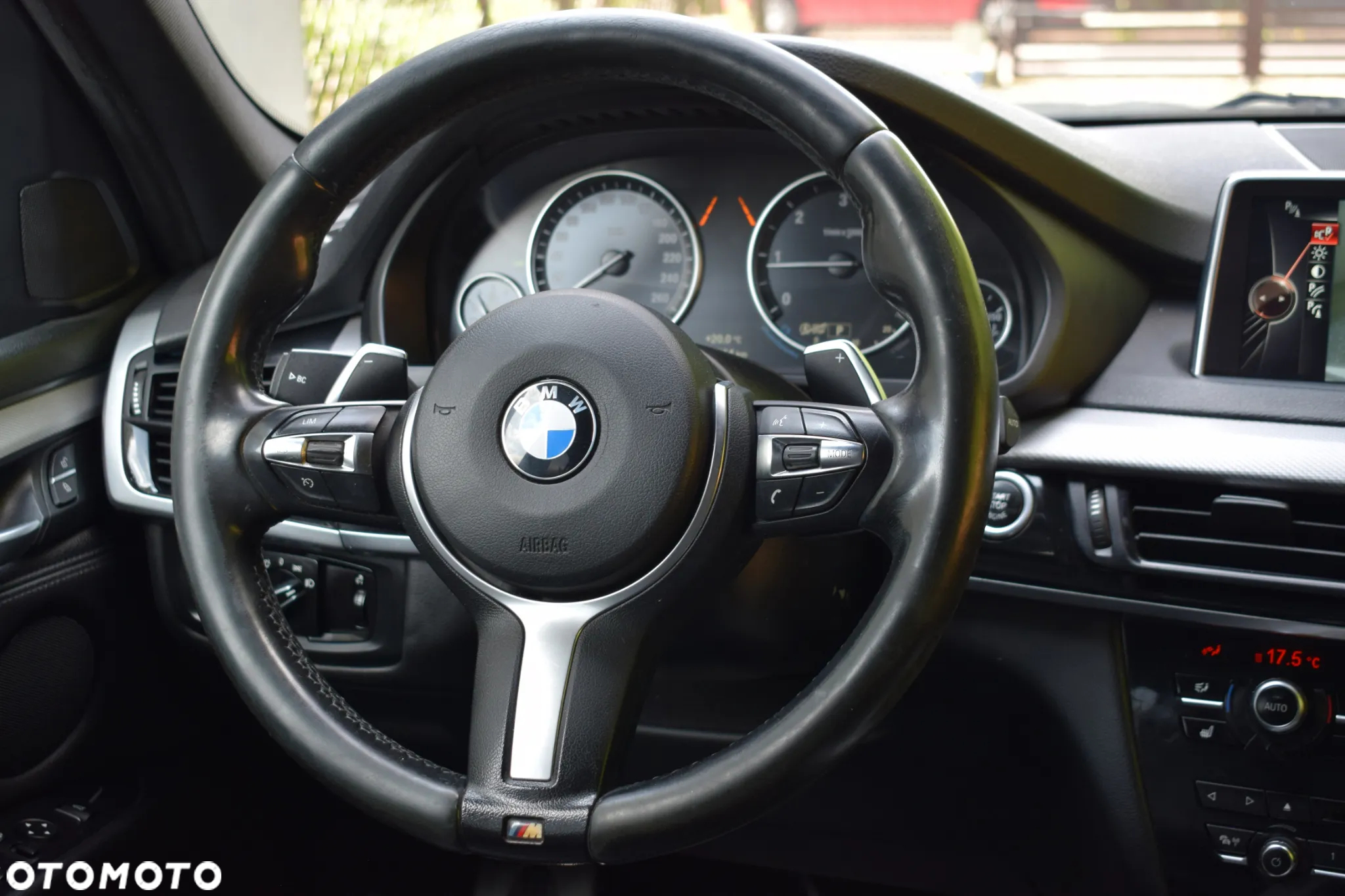 BMW X5 xDrive25d - 16