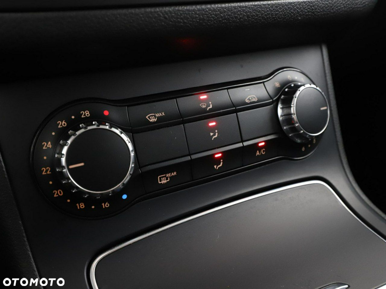 Mercedes-Benz Klasa B 180 CDI 7G-DCT - 28