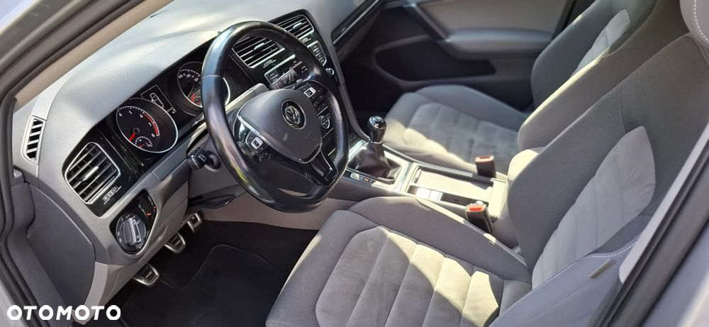 Volkswagen Golf VII 1.4 TSI BMT Highline - 13