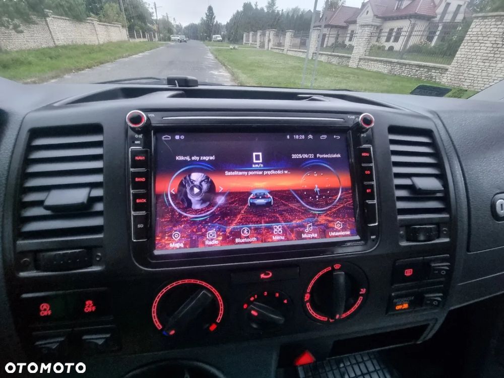 Volkswagen Transporter - 24