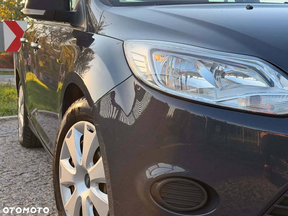 Ford Focus - 28