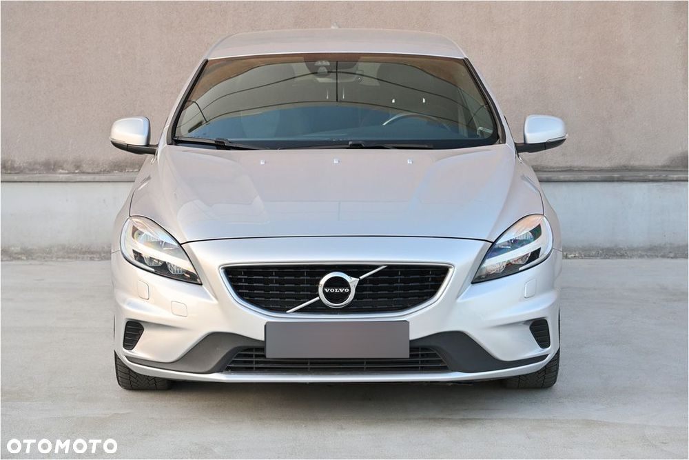 Volvo V40 D3 Geartronic RDesign - 9