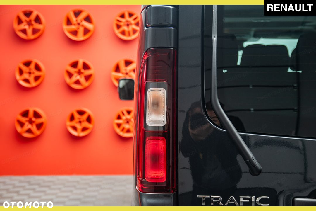 Renault Trafic Kombi L2H1 2.0 150KM - 11