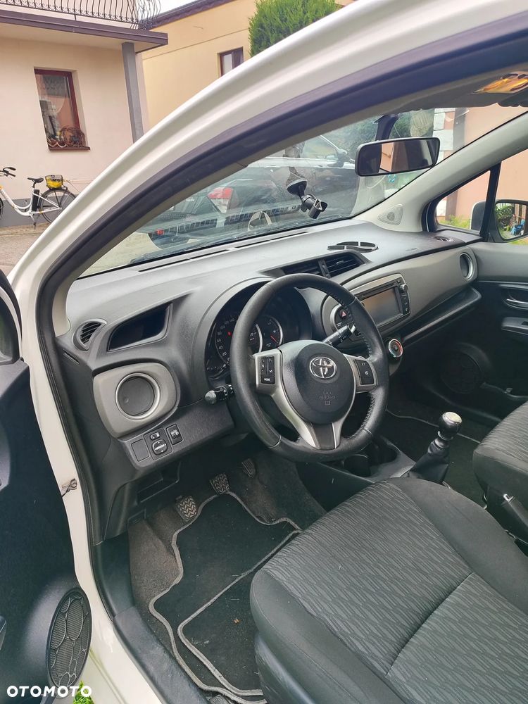Toyota Yaris 1.4 D-4D - 5