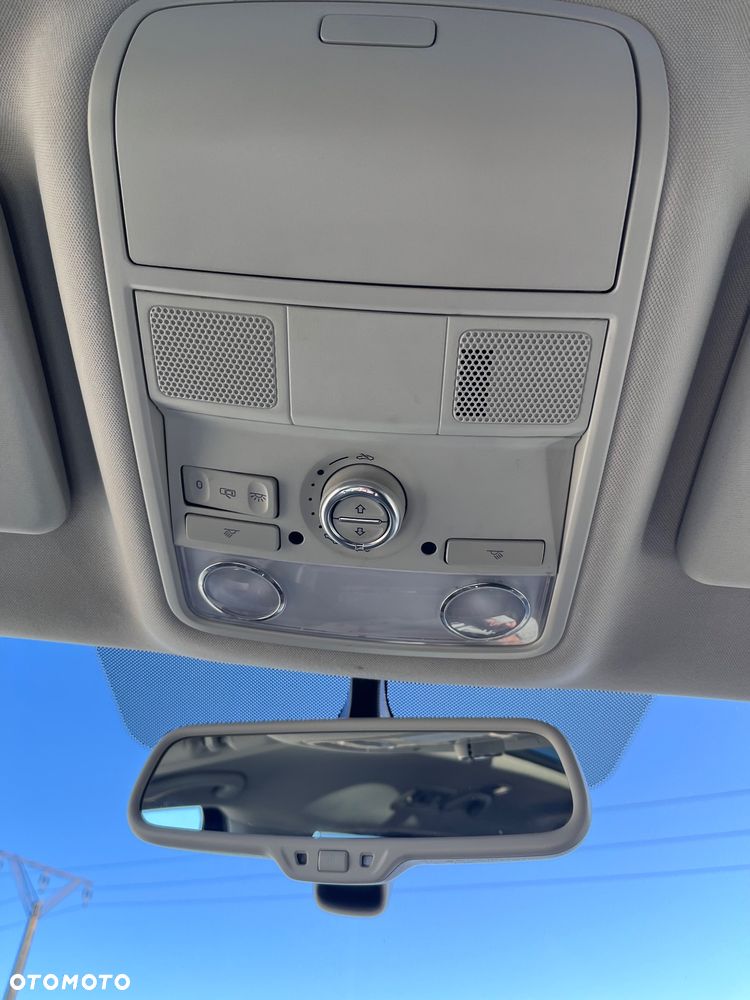 Seat Alhambra 2.0 TDI Sport Edition - 21