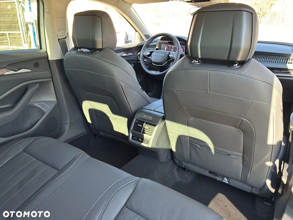 Skoda Superb - 32