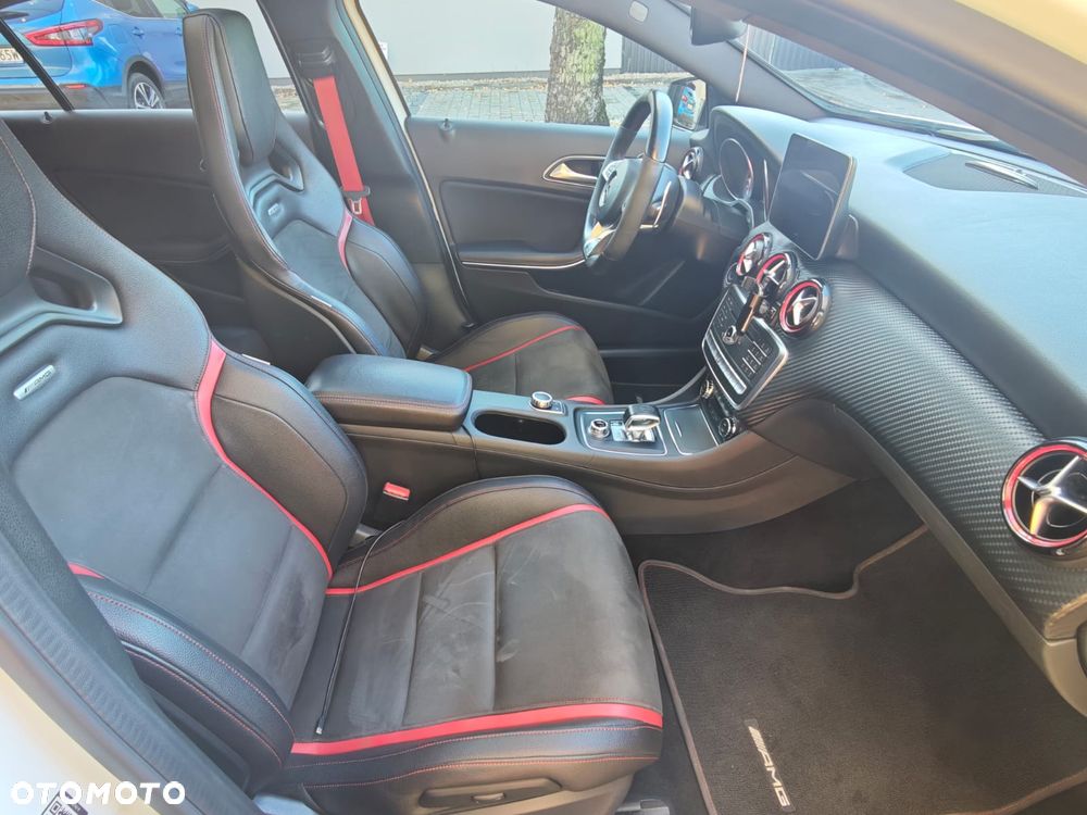 Mercedes-Benz Klasa A AMG 45 4-Matic - 29