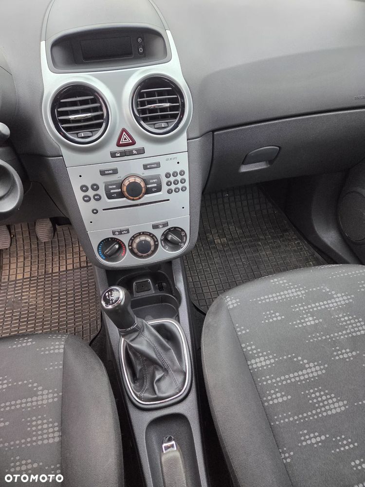 Opel Corsa - 6