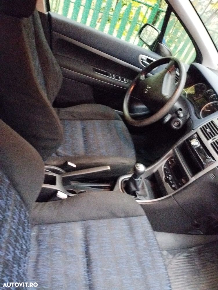 Peugeot 307 SW 2.0HDi - 12