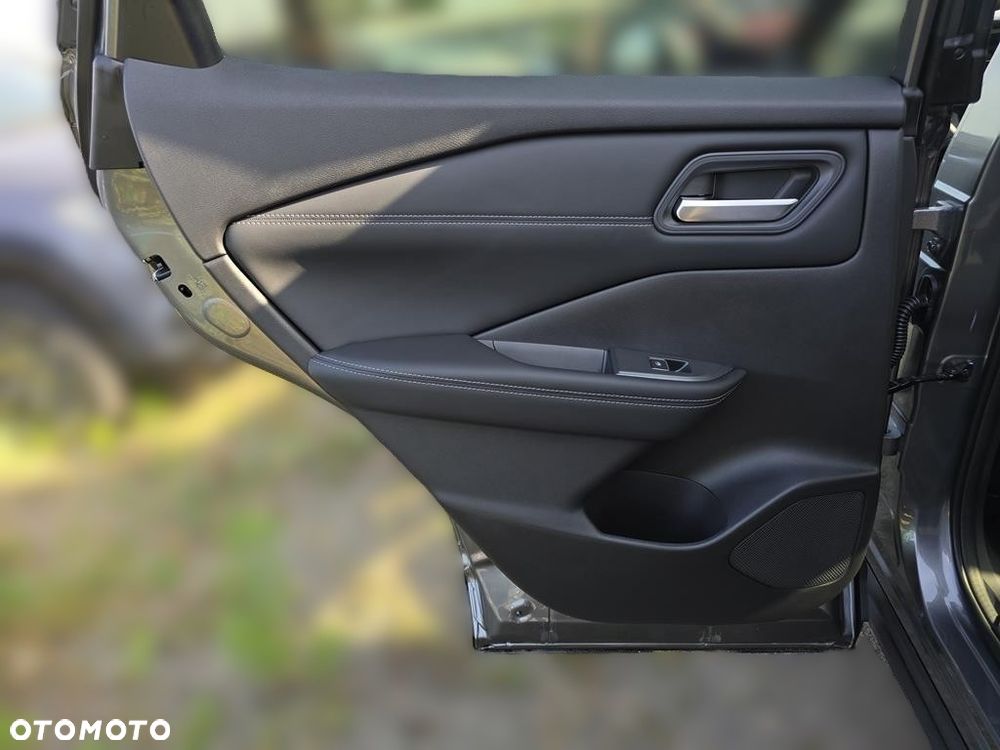 Nissan Qashqai 1.3 DIG-T MHEV N-Connecta Xtronic - 8