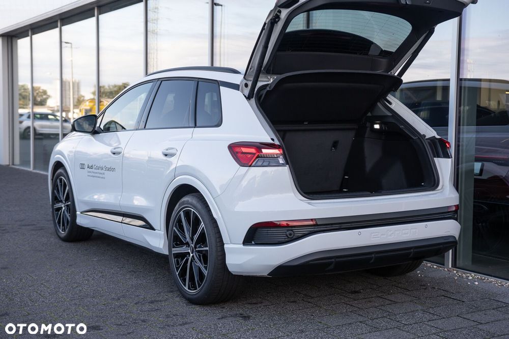 Audi Q4 e-tron - 8