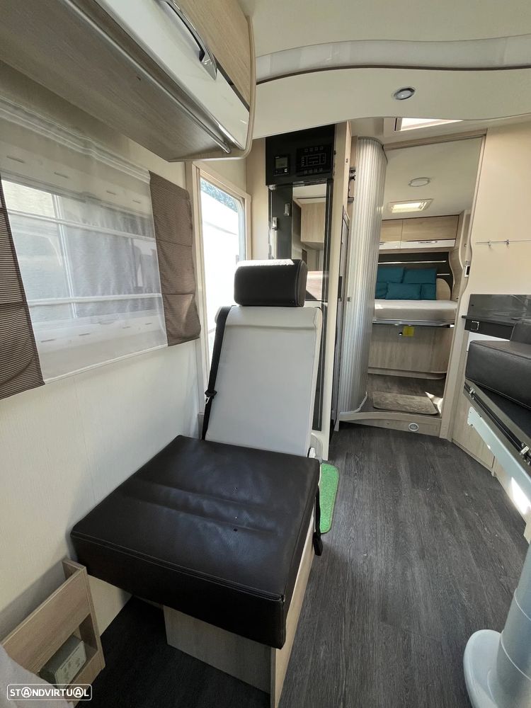 Chausson Titanium 738 XLB - 44