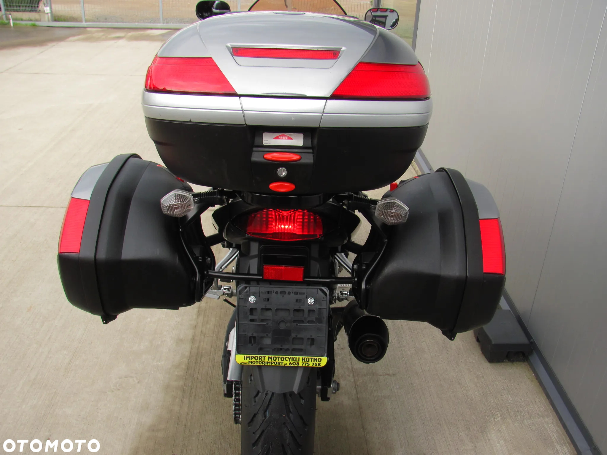 Suzuki GSX - 30