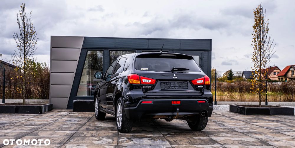 Mitsubishi ASX - 14