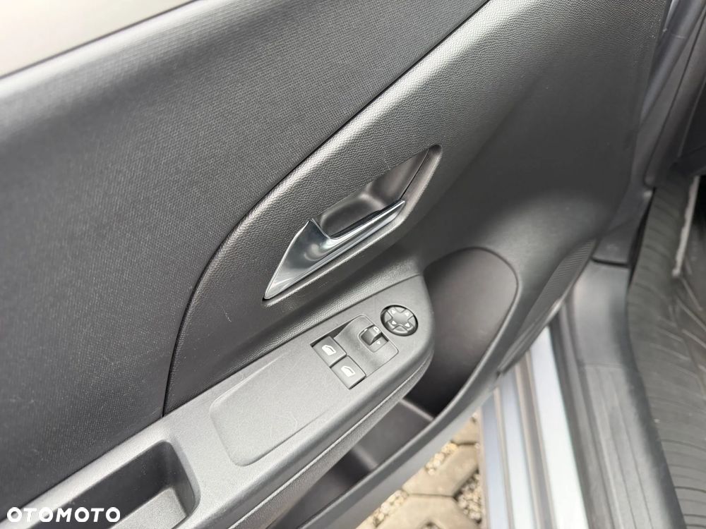 Opel Corsa - 21
